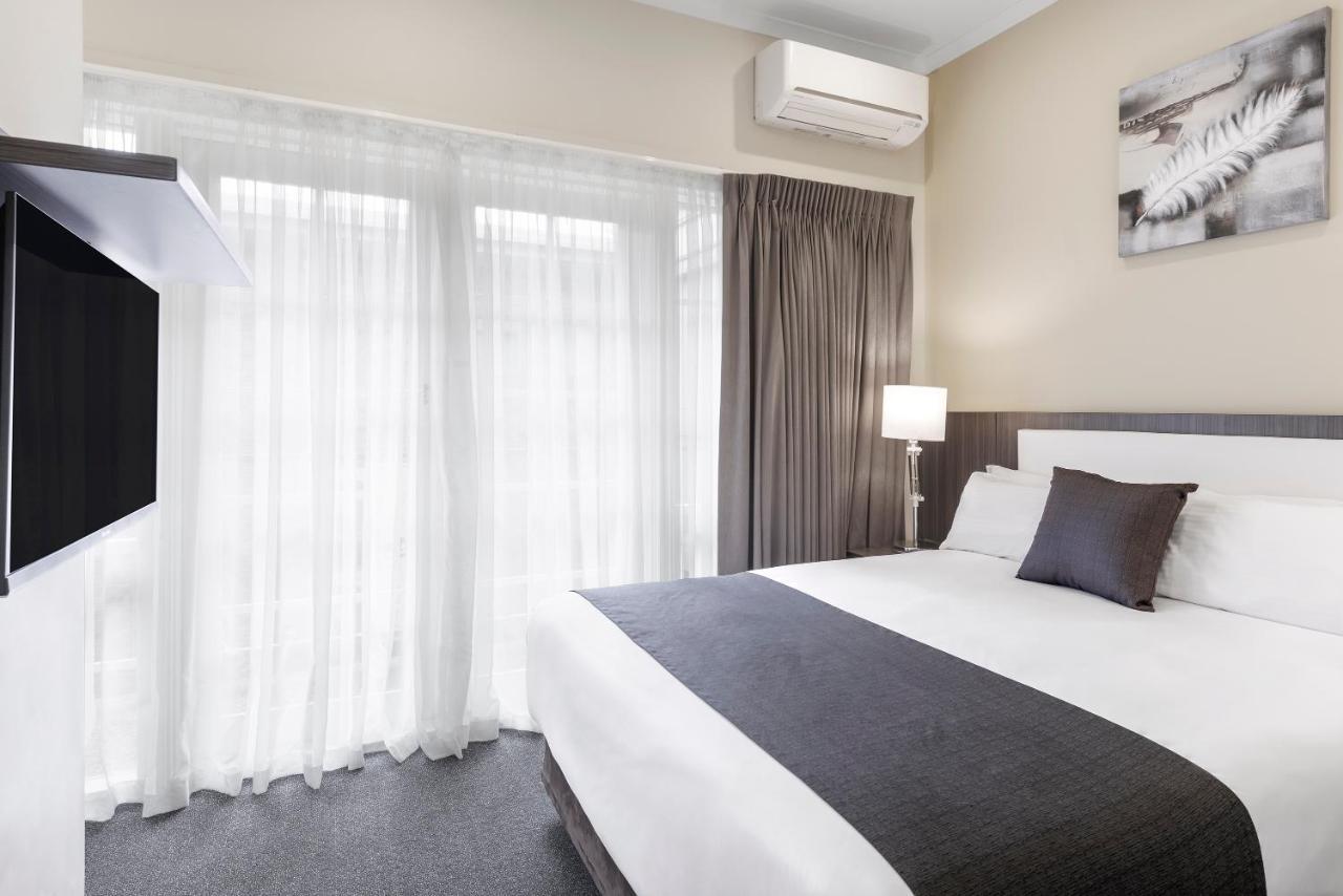 Quality Hotel Melbourne Airport Exterior photo