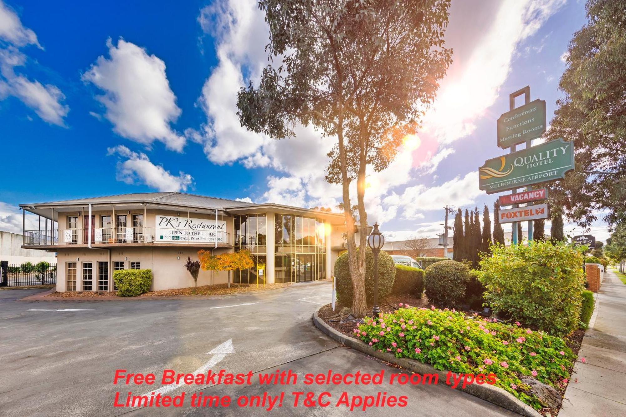 Quality Hotel Melbourne Airport Exterior photo