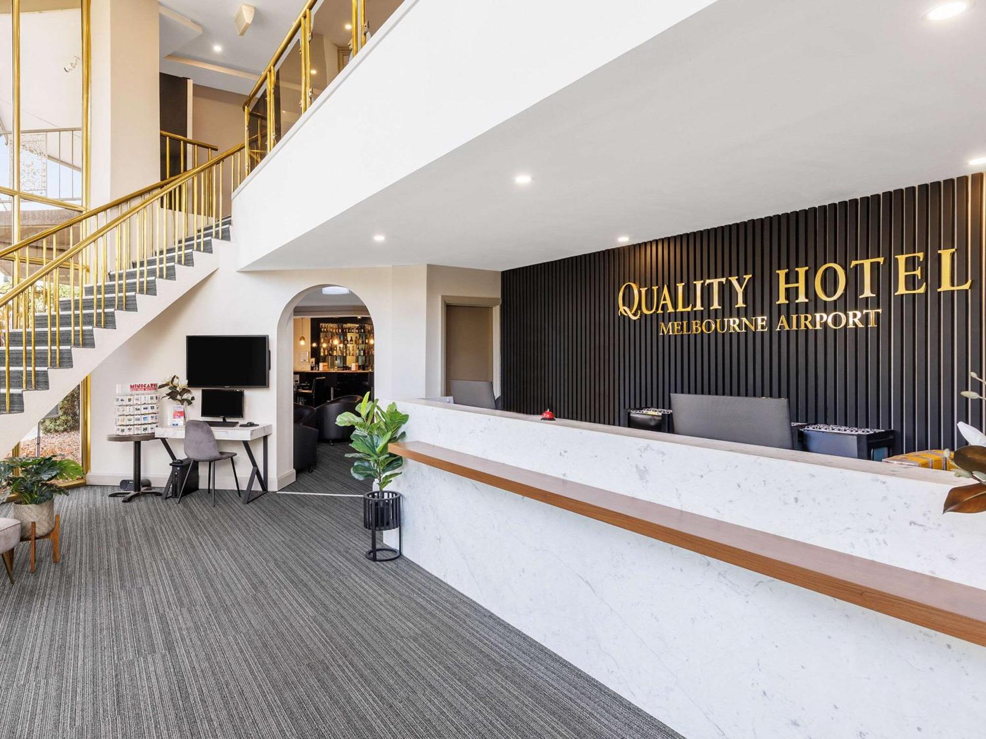 Quality Hotel Melbourne Airport Exterior photo