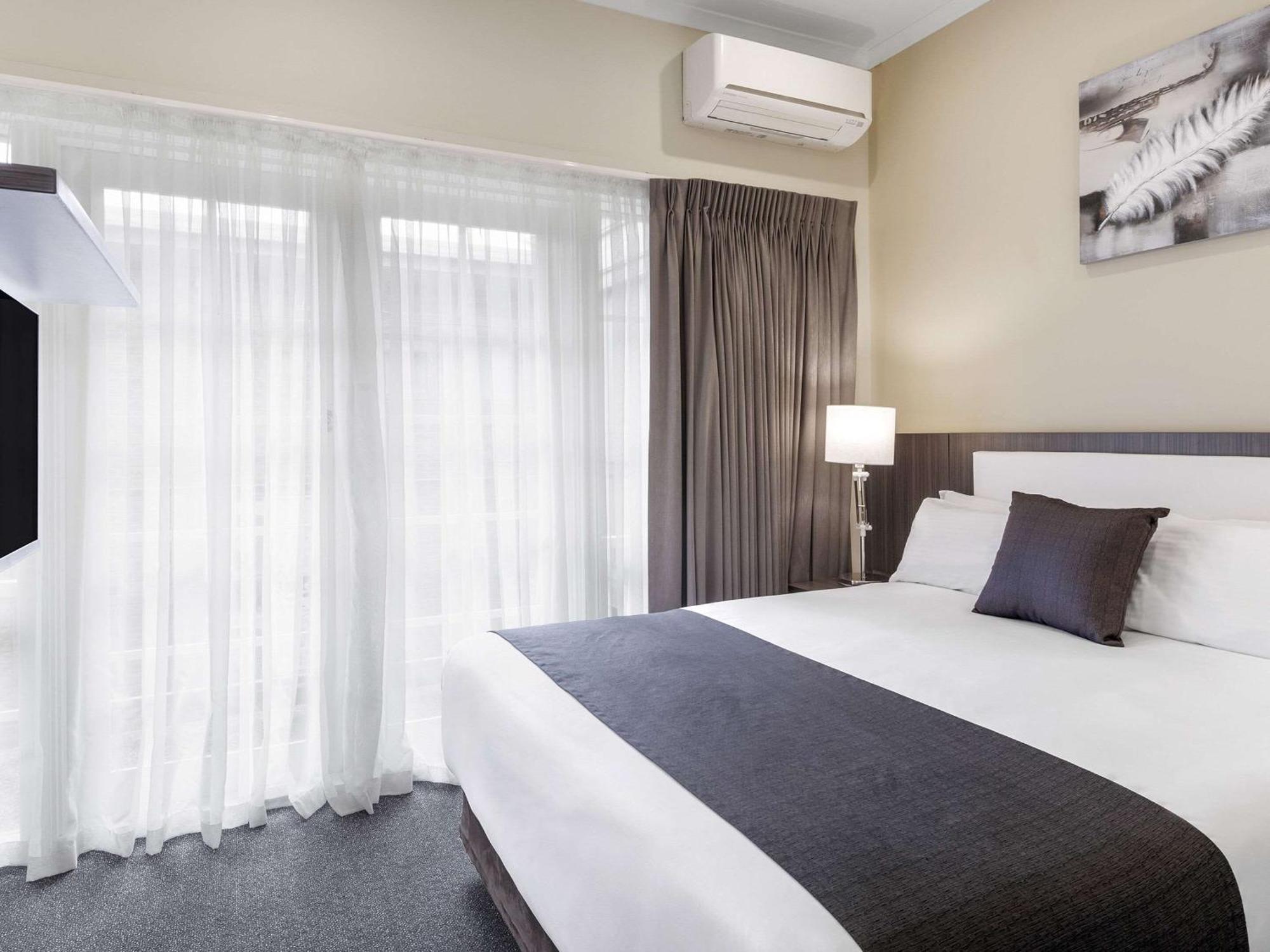 Quality Hotel Melbourne Airport Exterior photo